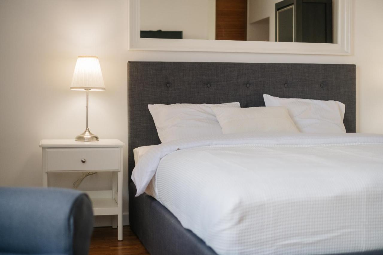 Plac Konstytucji Apartment Warschau